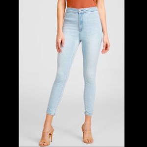 NWT G By Guess Super High Rise Skinny Jeans